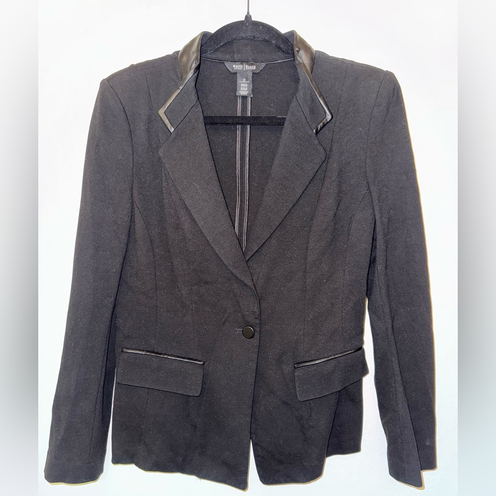 Elegant Black Women's Blazer